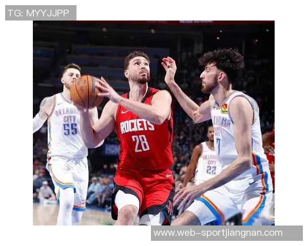 媒体人分析谢泼德与队友共同蹲底角的战术选择与出手权分配问题 媒体人分析谢泼德与队友共同蹲底角的战术选择与出手权分配问题